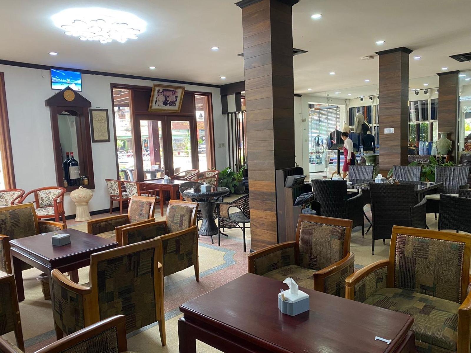 Subinh Hotel And Restaurant Pakse Esterno foto