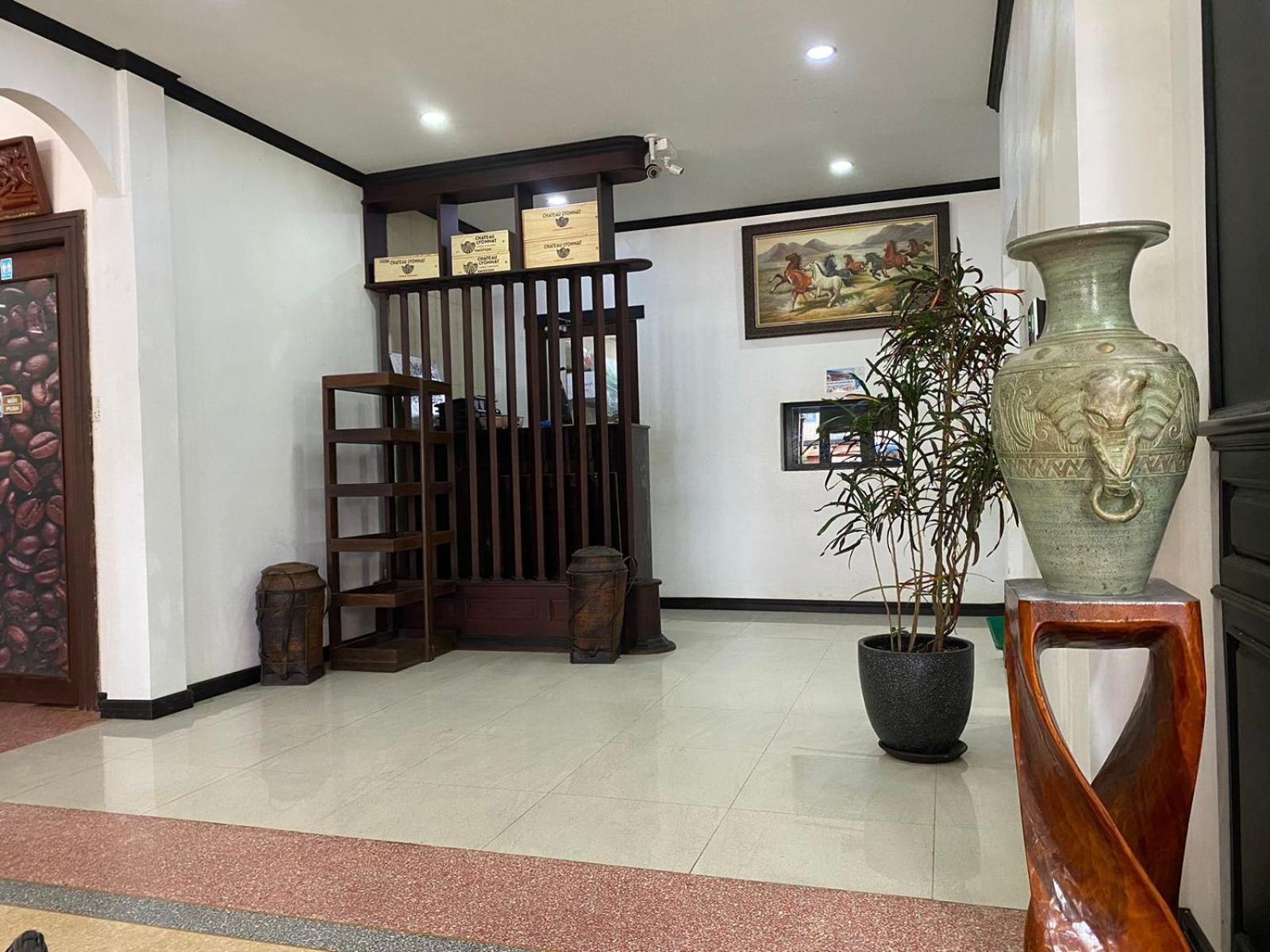 Subinh Hotel And Restaurant Pakse Esterno foto
