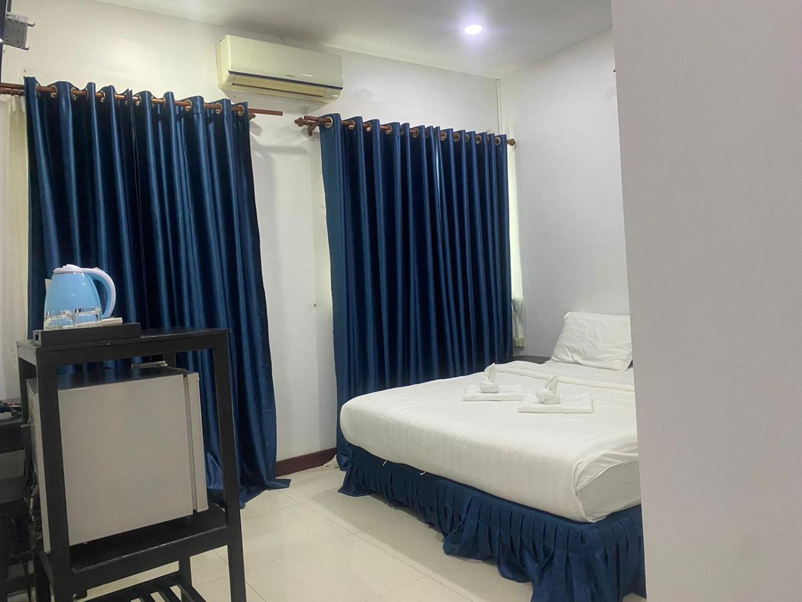 Subinh Hotel And Restaurant Pakse Esterno foto